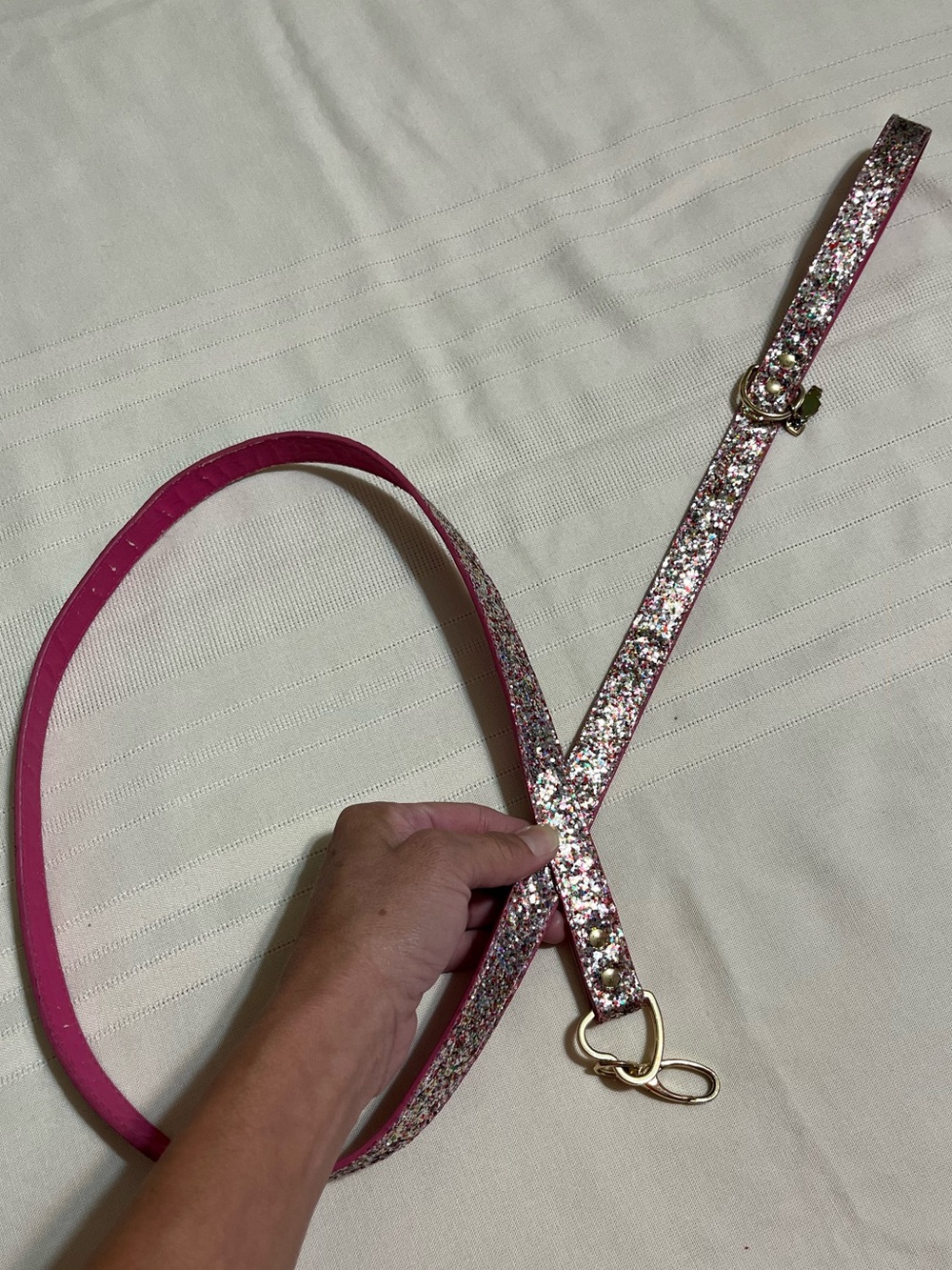 Betsey Johnson Pink Glitter Pet Leash with Gold Hardware